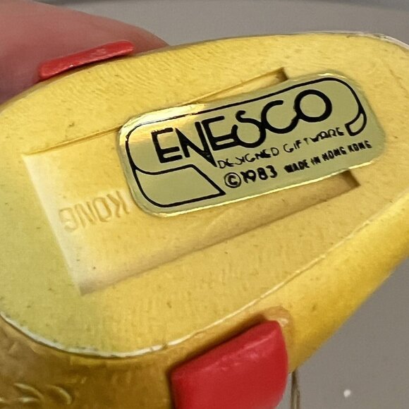 Enesco Yellow Duck Merry Christmas Ornament Happy Holiday Figurine Hong Kong Vtg - Picture 8 of 10